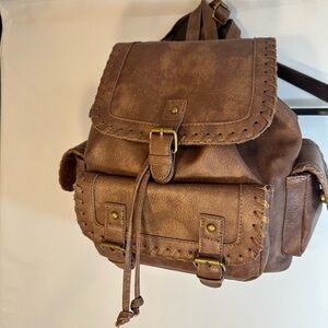 Under One Sky Backpack Weekender Brown Pockets Snap Buttons Straps Buckle Large